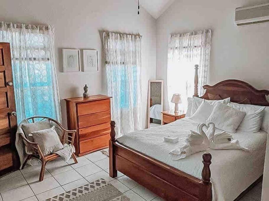 Vacation Home Blue Lotus Caye Caulker Zewnętrze zdjęcie