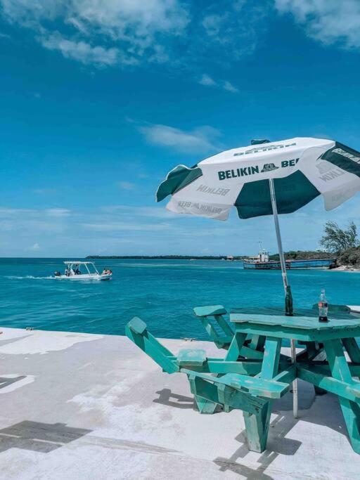 Vacation Home Blue Lotus Caye Caulker Zewnętrze zdjęcie