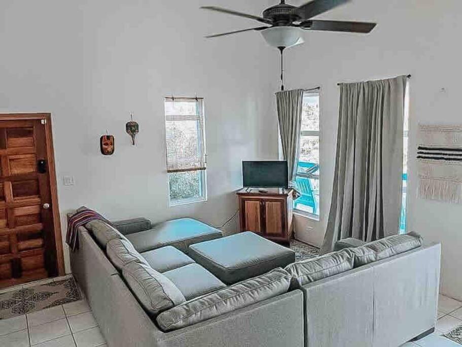 Vacation Home Blue Lotus Caye Caulker Zewnętrze zdjęcie